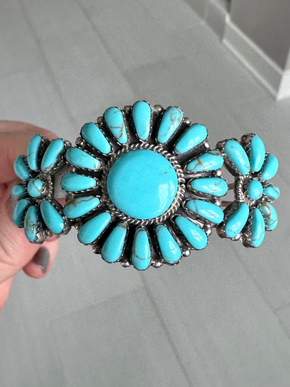 Signed Navajo Rose Williams Kingman Turquoise Sterling Cluster Cuff 19g 6"